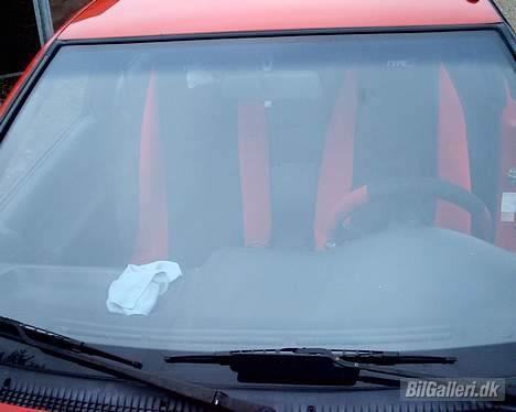 Nissan Sunny - Bilen forfra billede 10