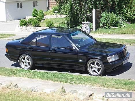 Mercedes Benz 190E billede 1