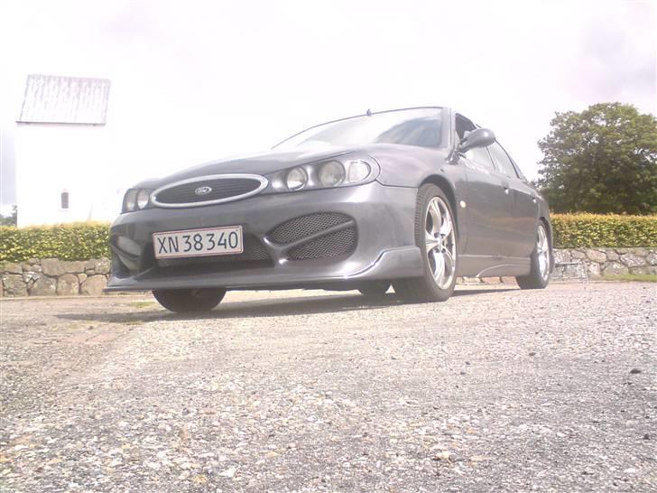 Ford Mondeo Flair. billede 1