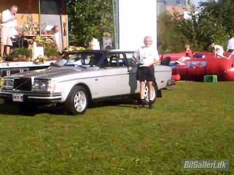 Volvo 262 C - Her er vi til Kolding træf,05...jowjow den tog en pokal med hjem=) billede 12