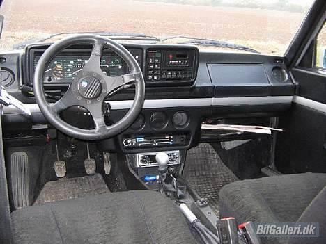 Alfa Romeo Alfetta 2000 - Tja... Skønt lille rat der... billede 2