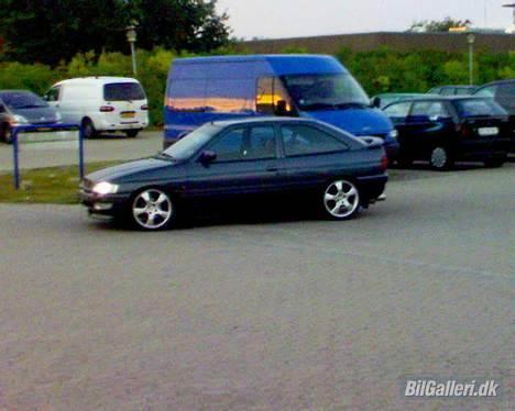 Ford escort 1.8 sport billede 4