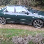 Nissan Primera SE. [Tidl. bil]