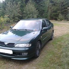 Nissan Primera SE. [Tidl. bil]