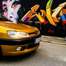 Peugeot 306