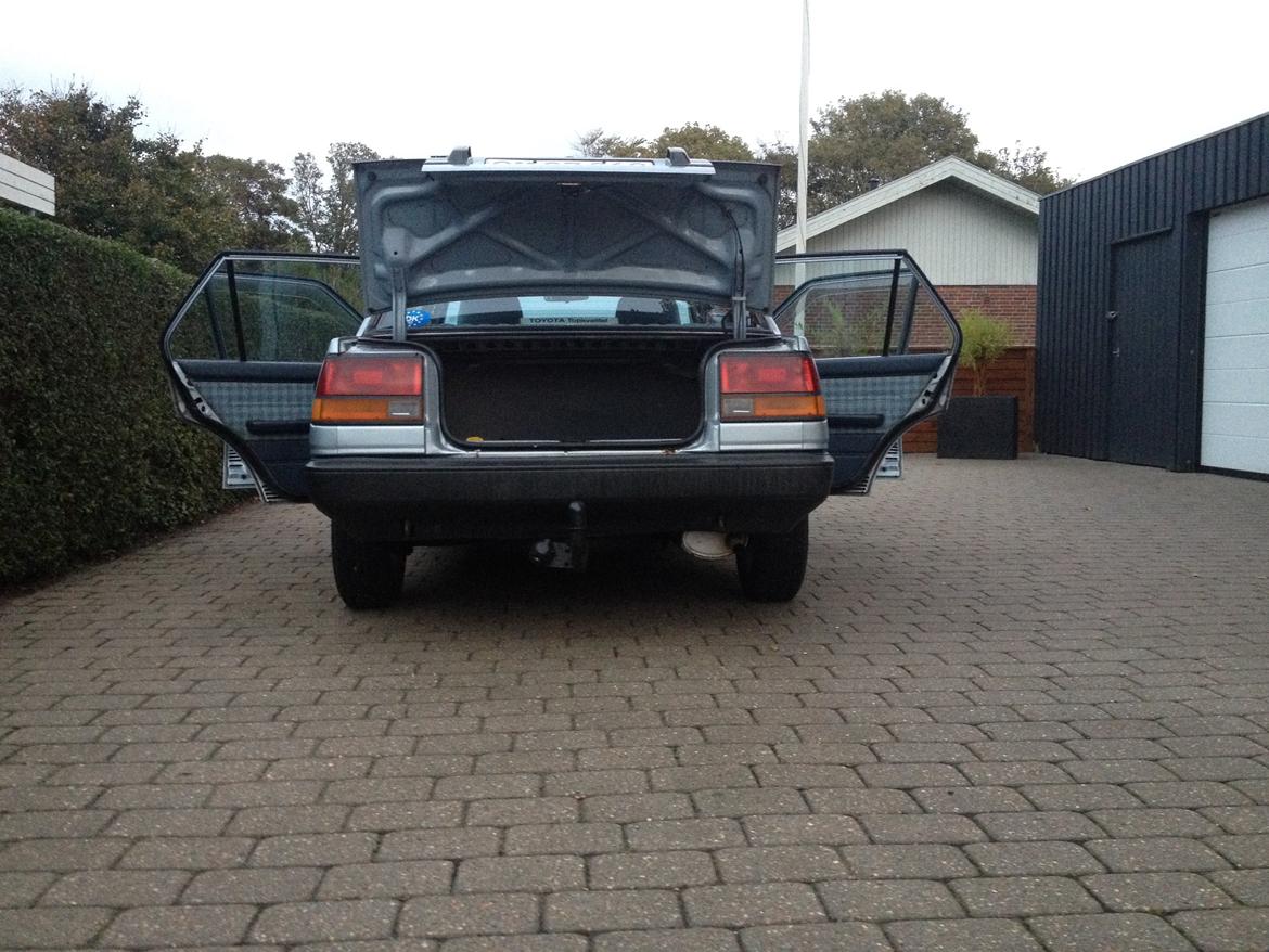 Toyota Corolla  1,6. (AE82) Sedan! ( KNUST :'( ) billede 7