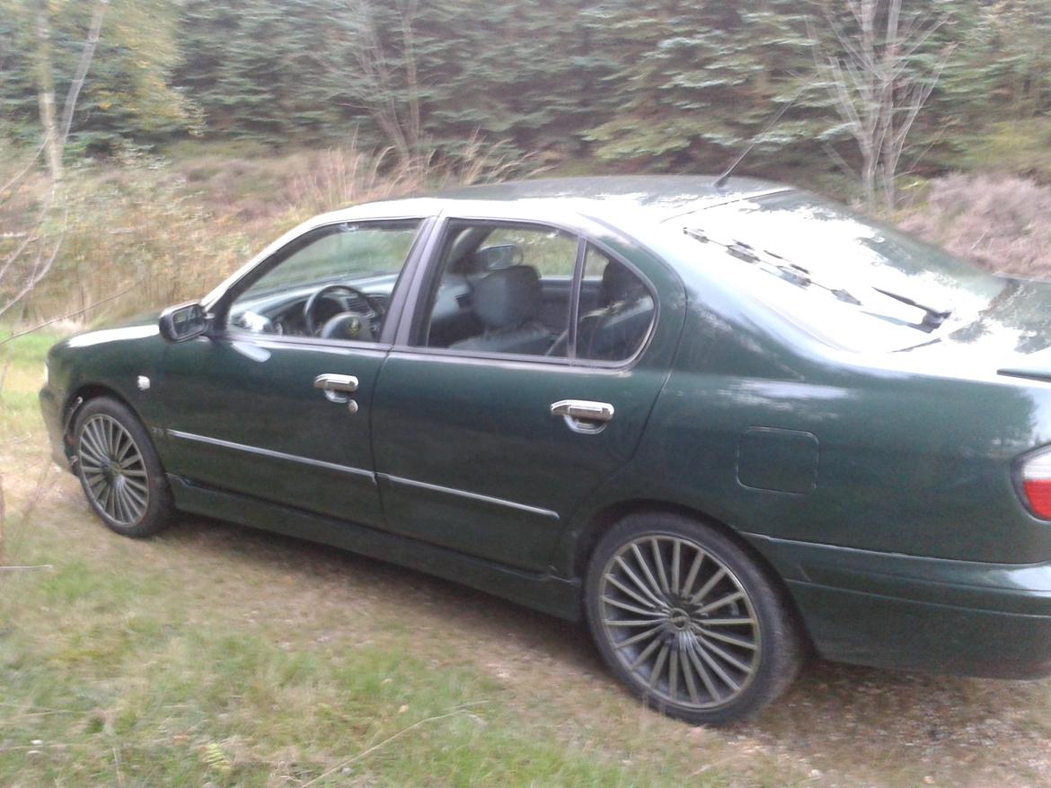 Nissan Primera SE. [Tidl. bil] billede 6