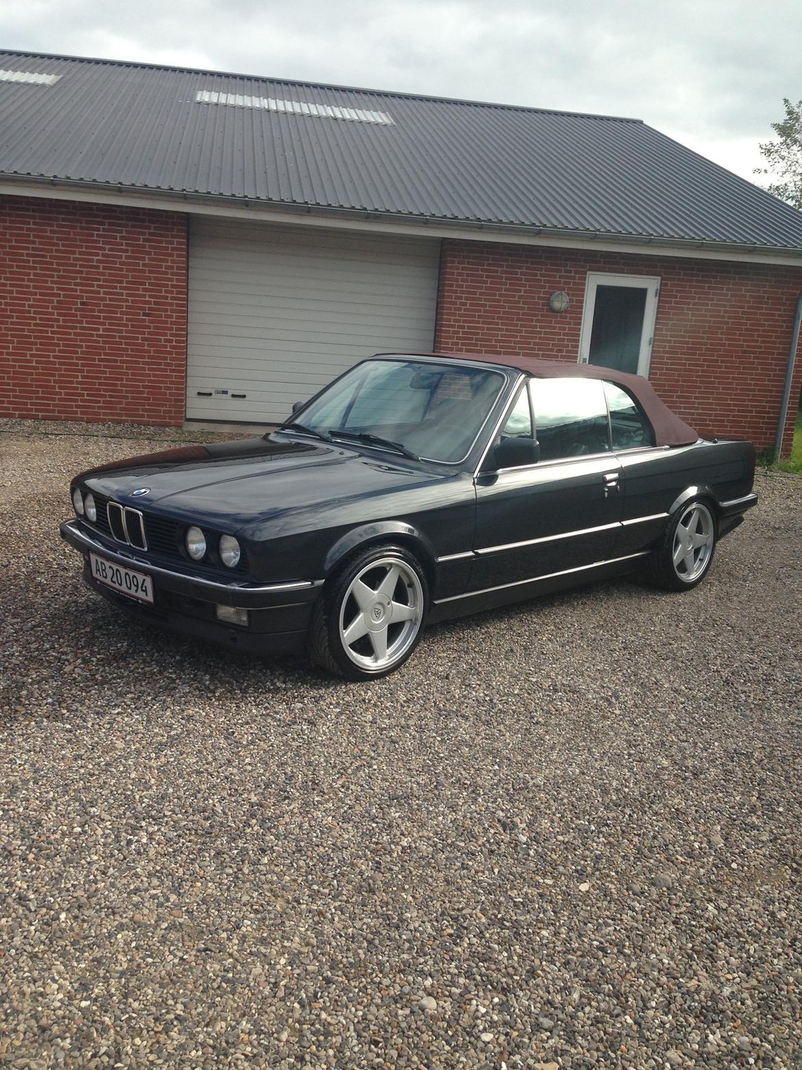 BMW E30 325i Cab billede 2