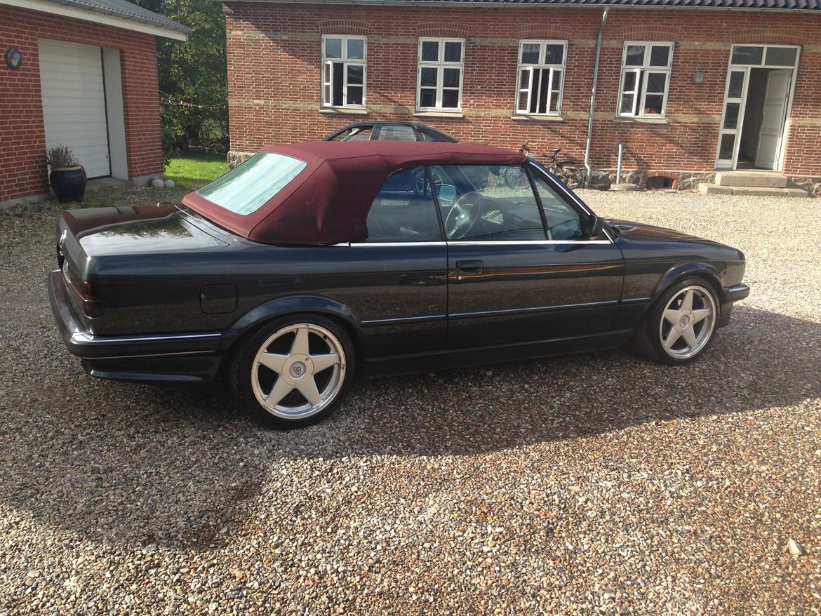 BMW E30 325i Cab billede 4