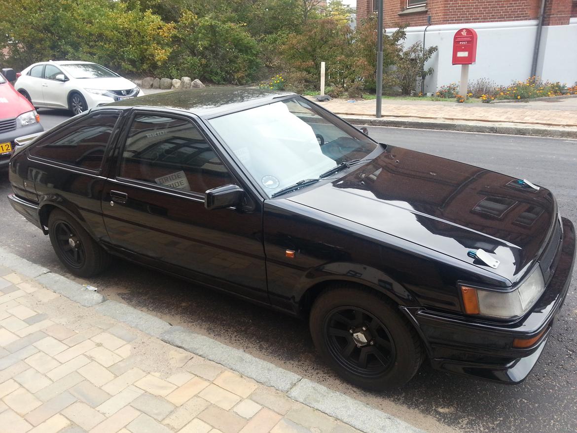 Toyota Corolla GT Coupe AE86 billede 3