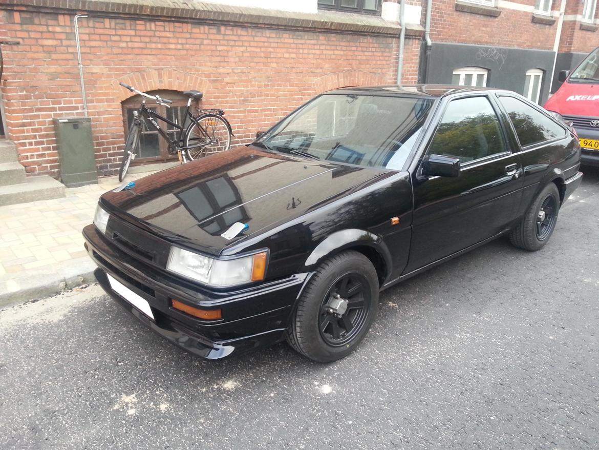 Toyota Corolla GT Coupe AE86 billede 6