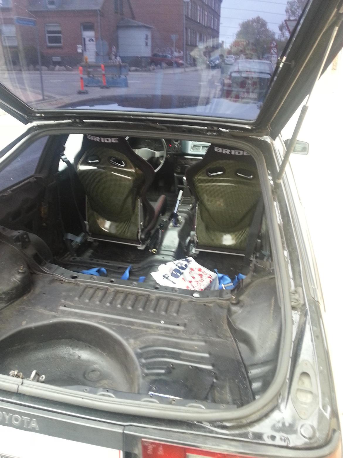 Toyota Corolla GT Coupe AE86 billede 17