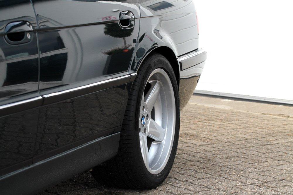 BMW 740i E38 billede 17