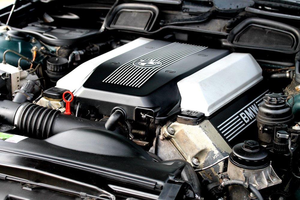 BMW 740i E38 billede 23