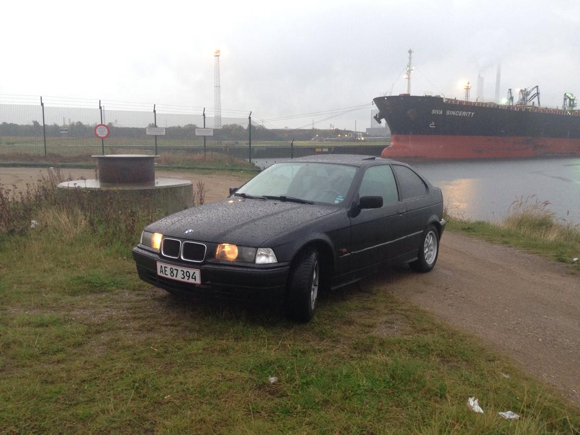 BMW 316i compact billede 3