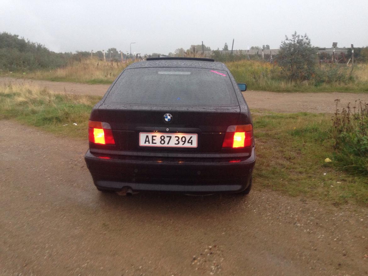 BMW 316i compact billede 5