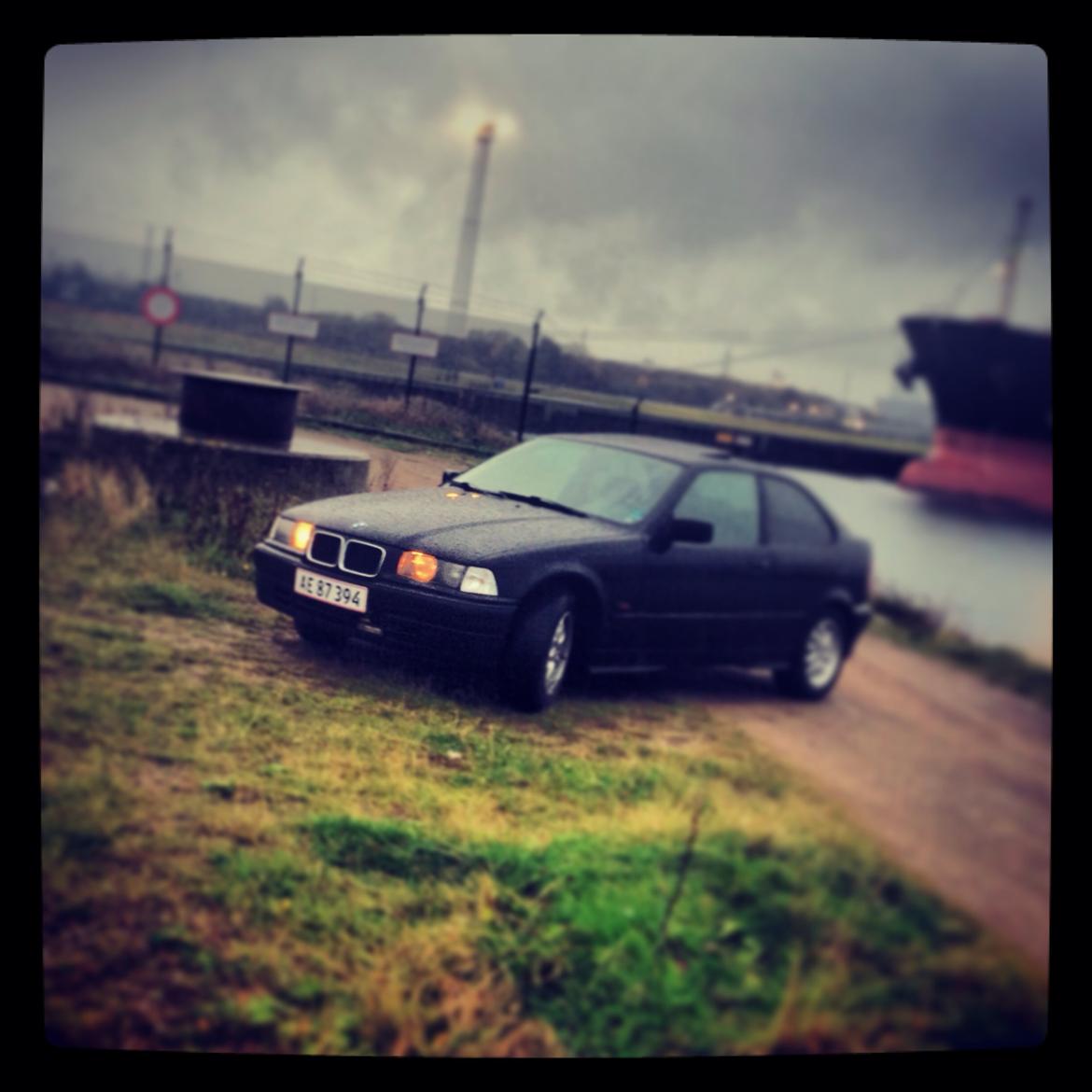 BMW 316i compact billede 8