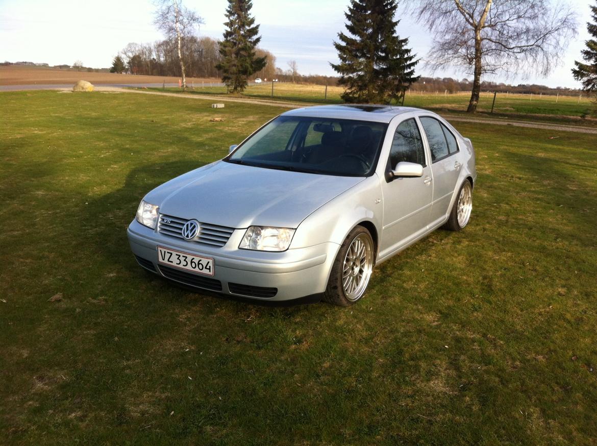 VW Bora 2,3 V5 Highline billede 1