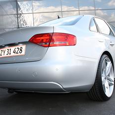 Audi A4 B8 2,0 TDI SOLGT