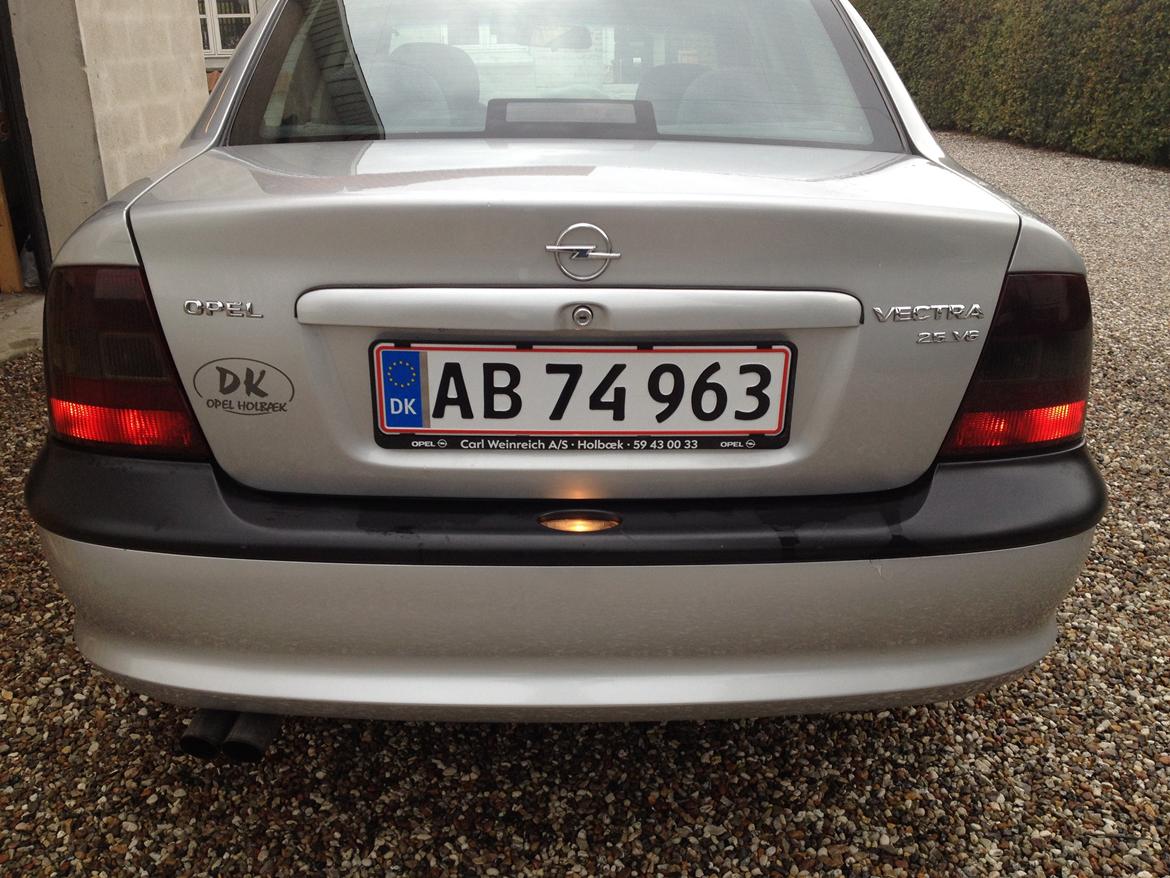 Opel Vectra B 2.5 V6 CD billede 10