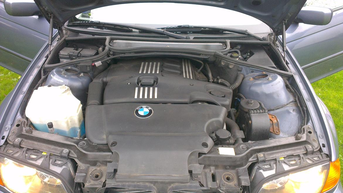 BMW E46 Sedan 320d billede 14