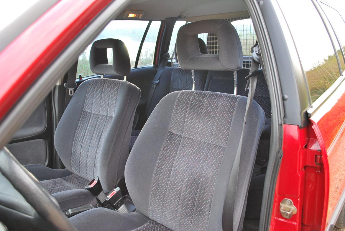 Opel astra f stationcar *solgt* billede 8