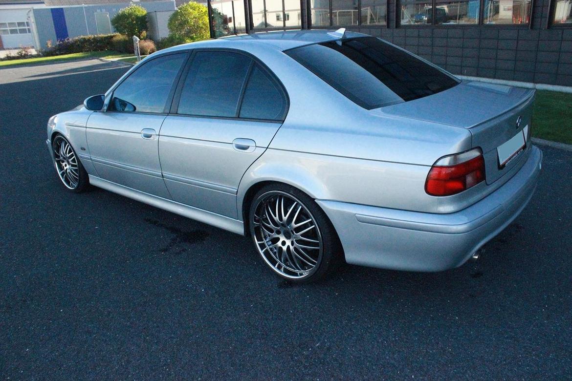 BMW E39 528i billede 5