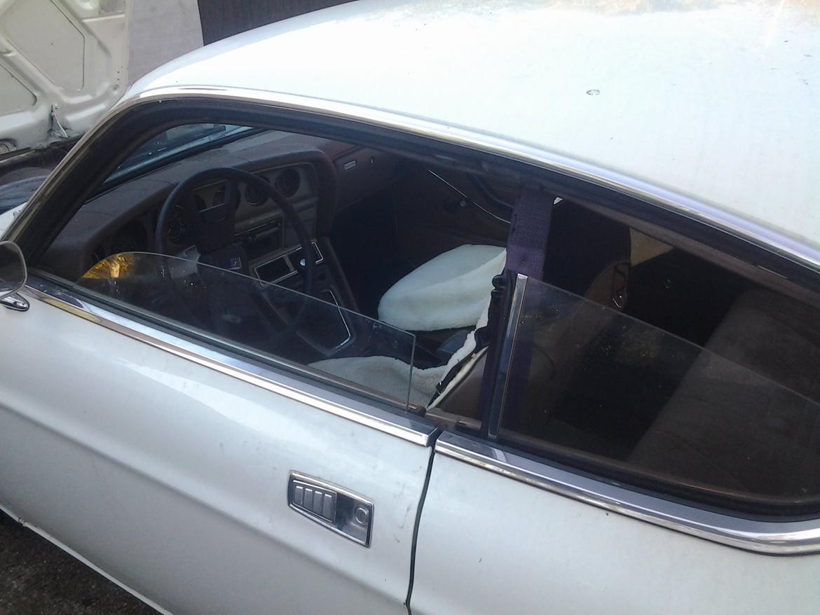 Mazda 929 billede 19