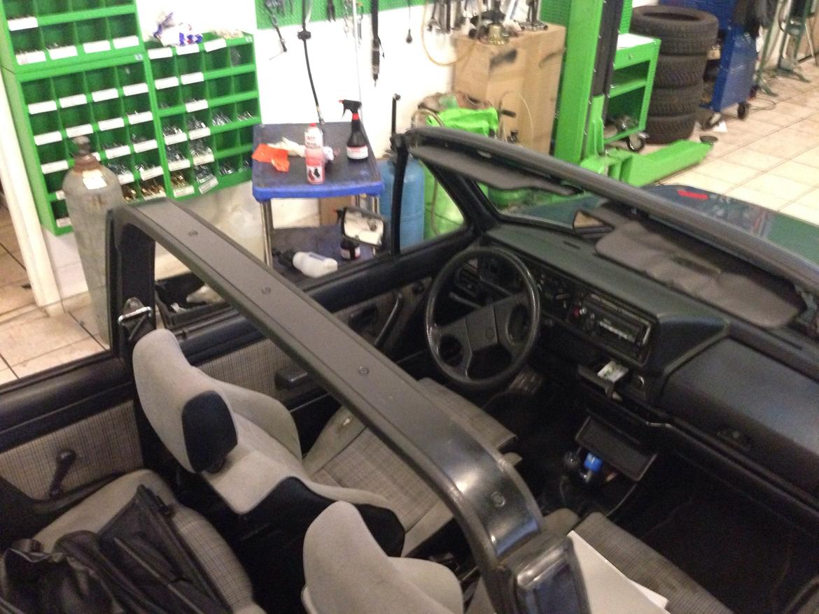 VW Golf 1 cab billede 4