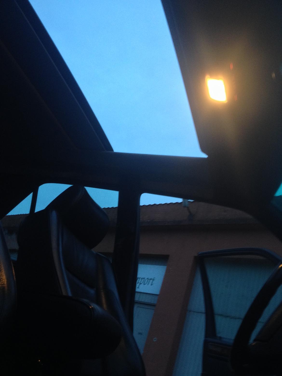 Mercedes Benz W124 300 E-24 billede 19