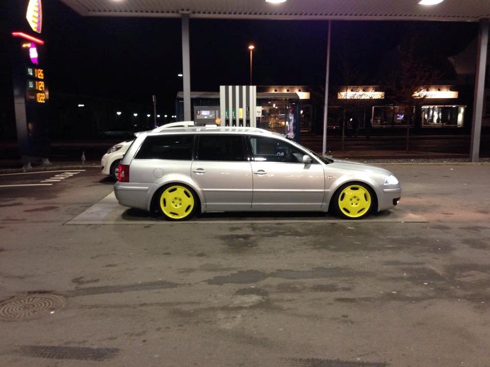 VW Passat 3BG, 1.9 TDI - Highline // SOLGT billede 1