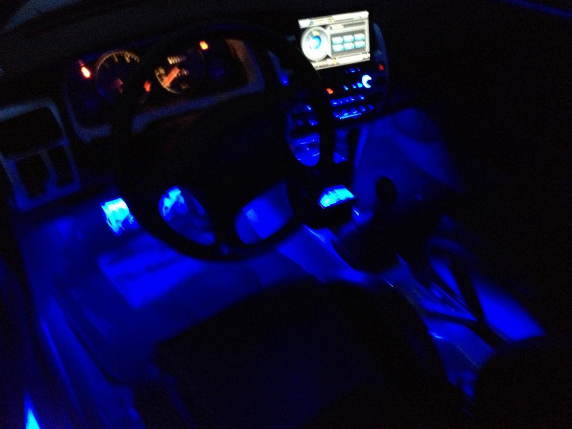 Toyota Corolla E10 billede 12