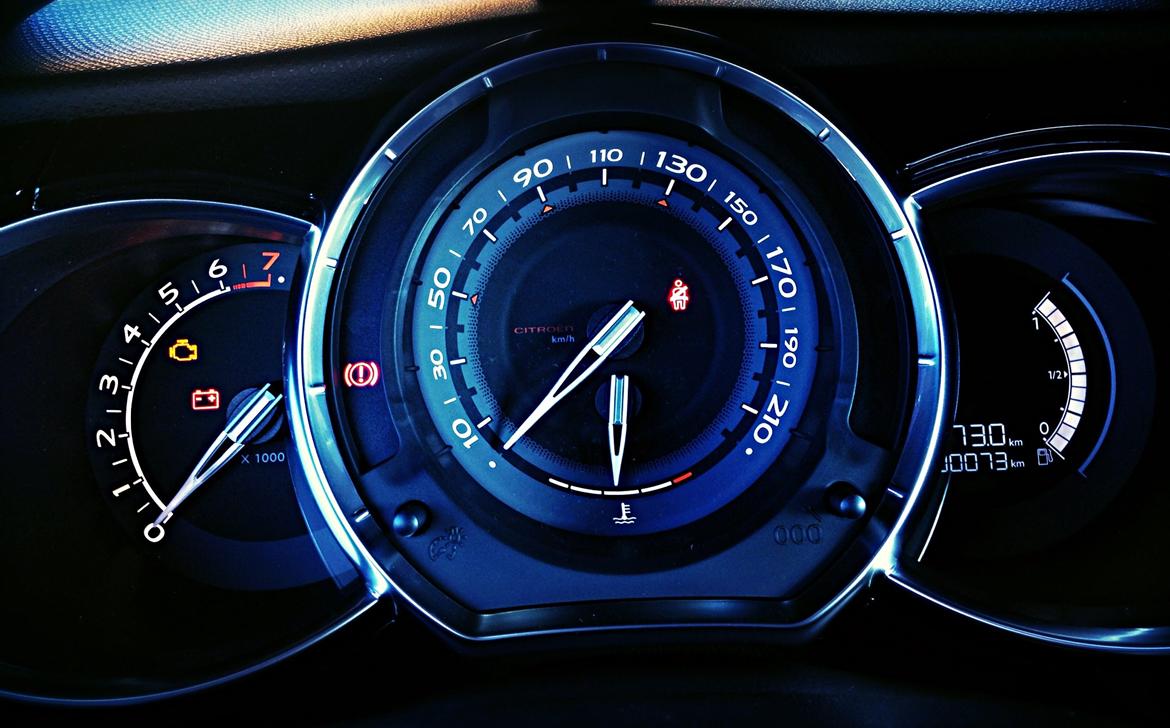 Citroën DS3 VTi82 Style 2013 billede 2