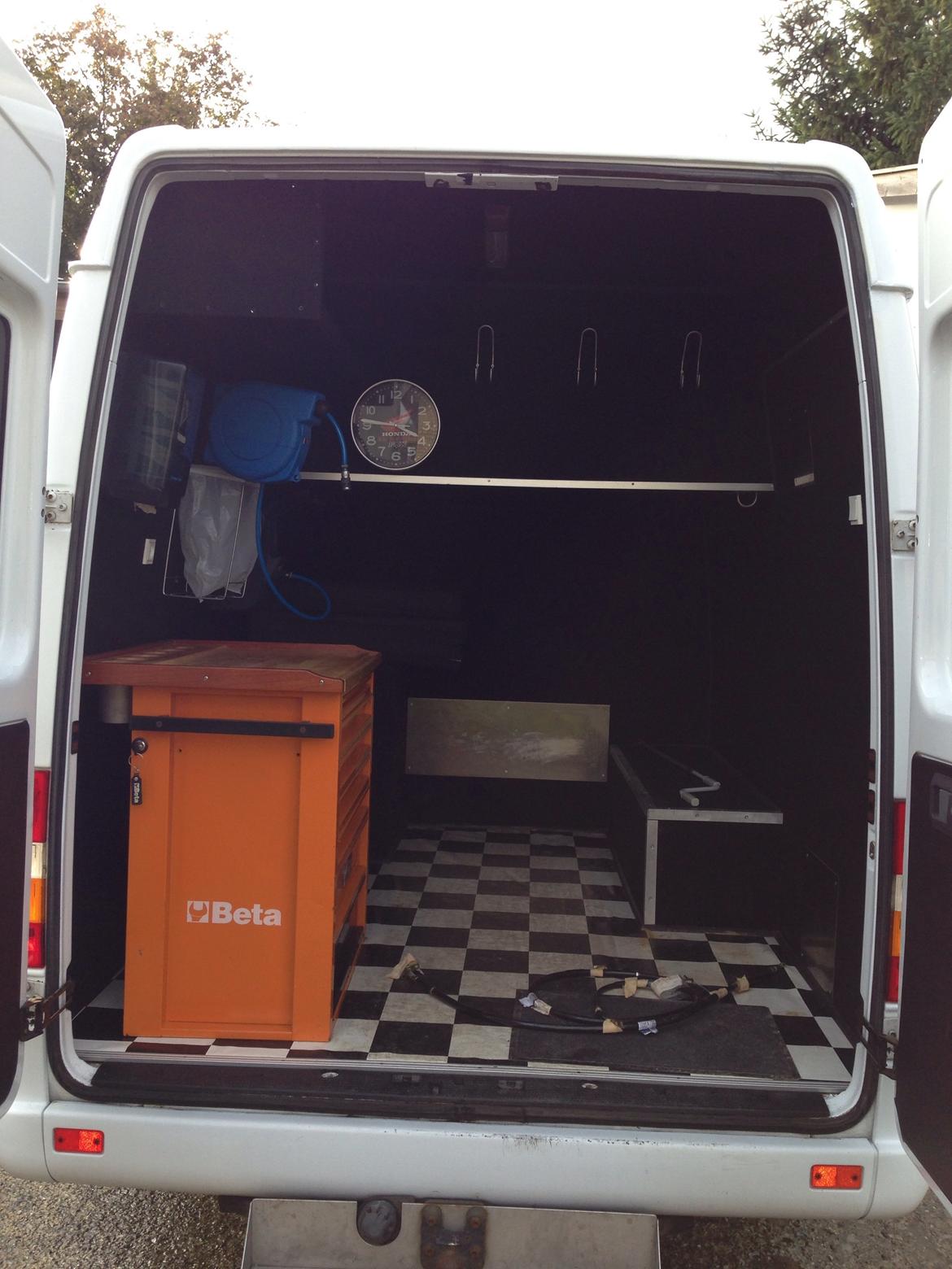 Mercedes Benz Sprinter 412 billede 9