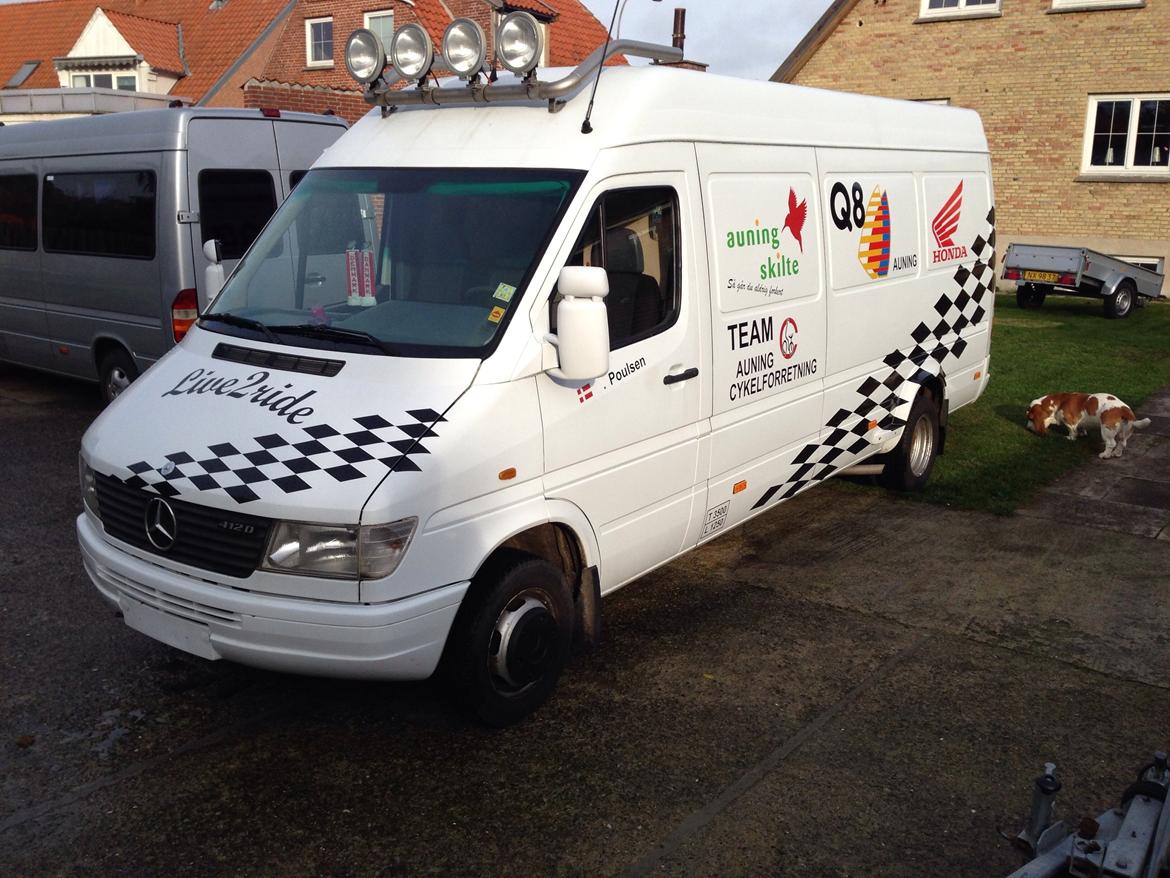 Mercedes Benz Sprinter 412 billede 3