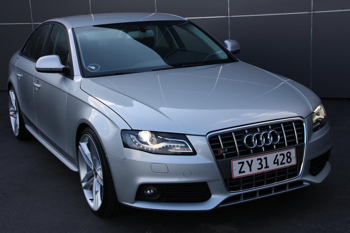 Audi A4 B8 2,0 TDI SOLGT billede 5
