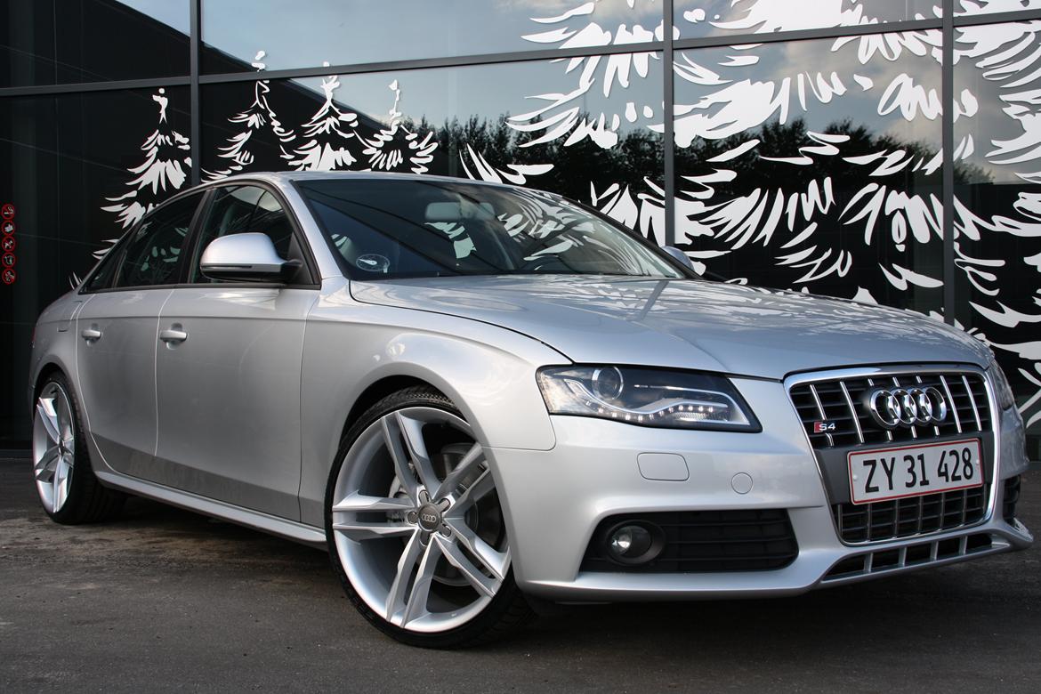 Audi A4 B8 2,0 TDI SOLGT billede 10