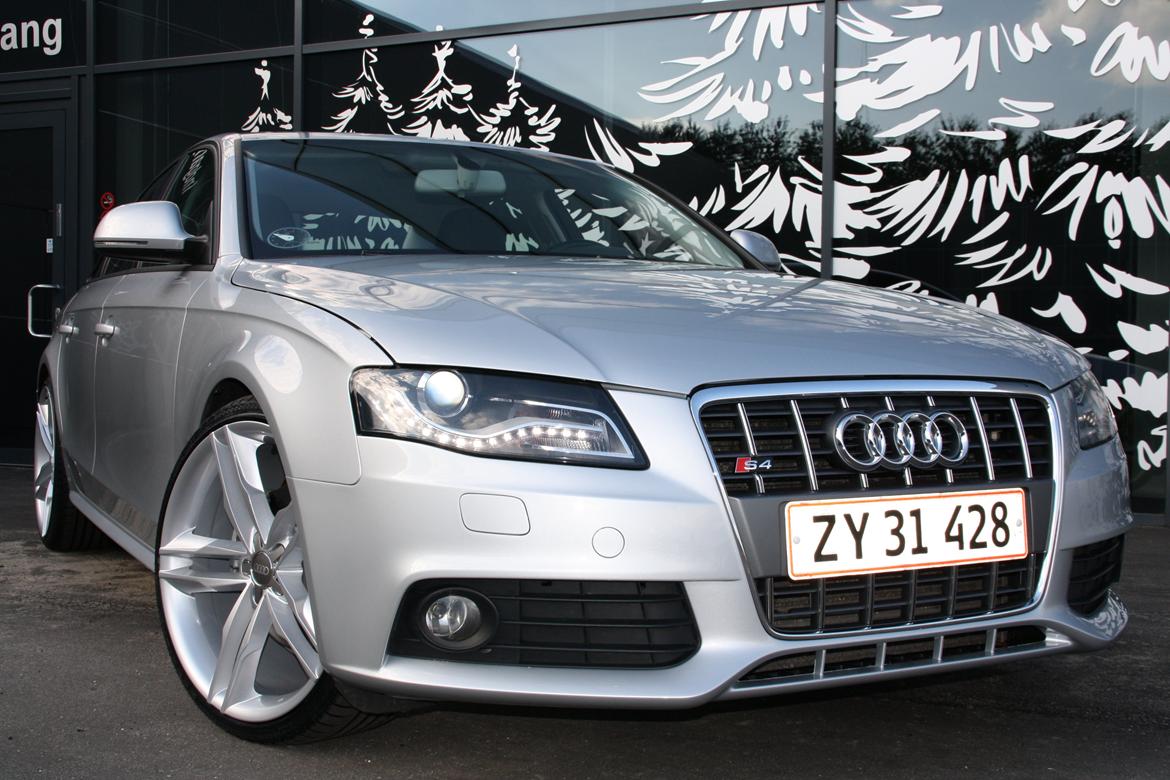 Audi A4 B8 2,0 TDI SOLGT billede 11