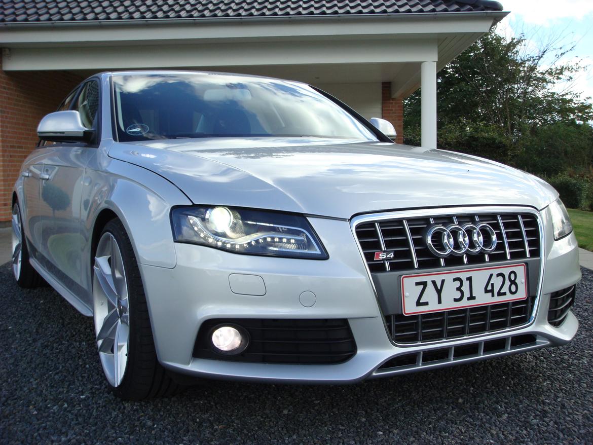 Audi A4 B8 2,0 TDI SOLGT billede 19