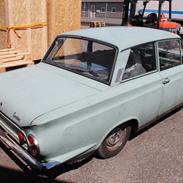Ford Cortina Deluxe