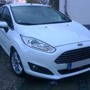 Ford fiesta 1,0 SCTI Titanium 125