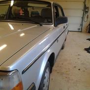 Volvo 240GL