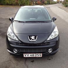 Peugeot 207 1.6 HDI S16