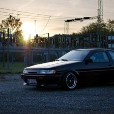 Toyota Ae86 levin Corolla