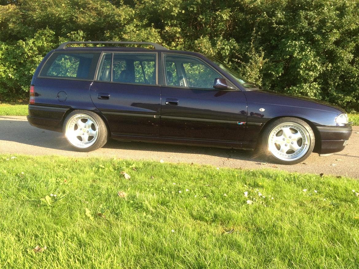 Opel Astra F Caravan billede 4