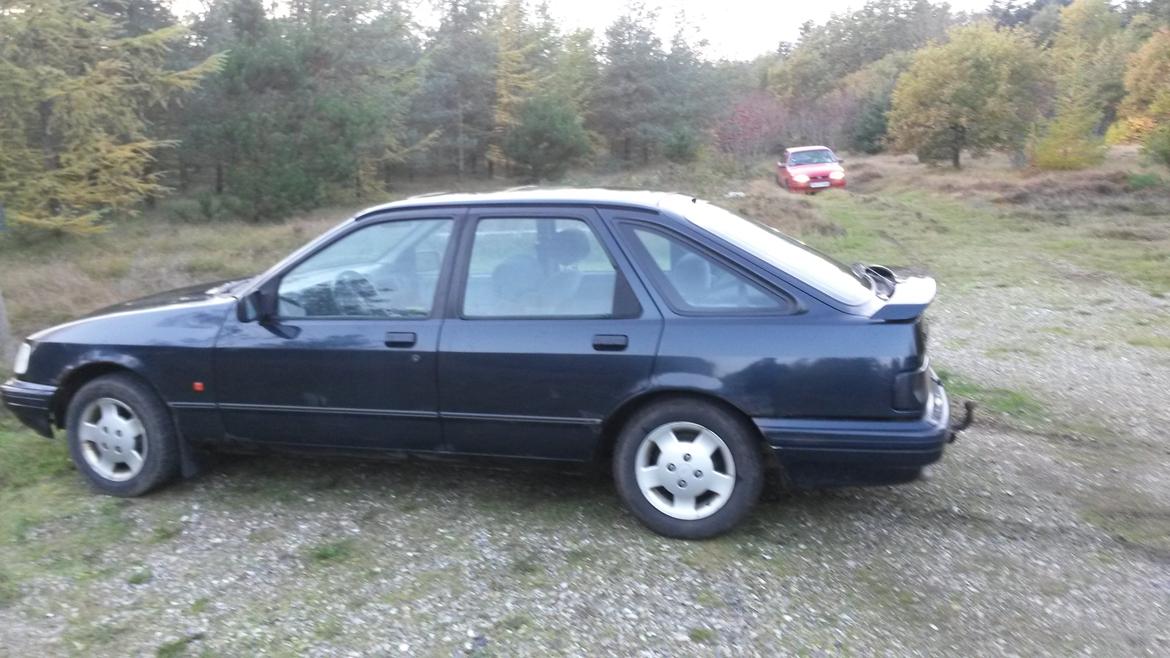 Ford Sierra 2.0i DOHC (BYTTET TIL GOLF II) billede 3