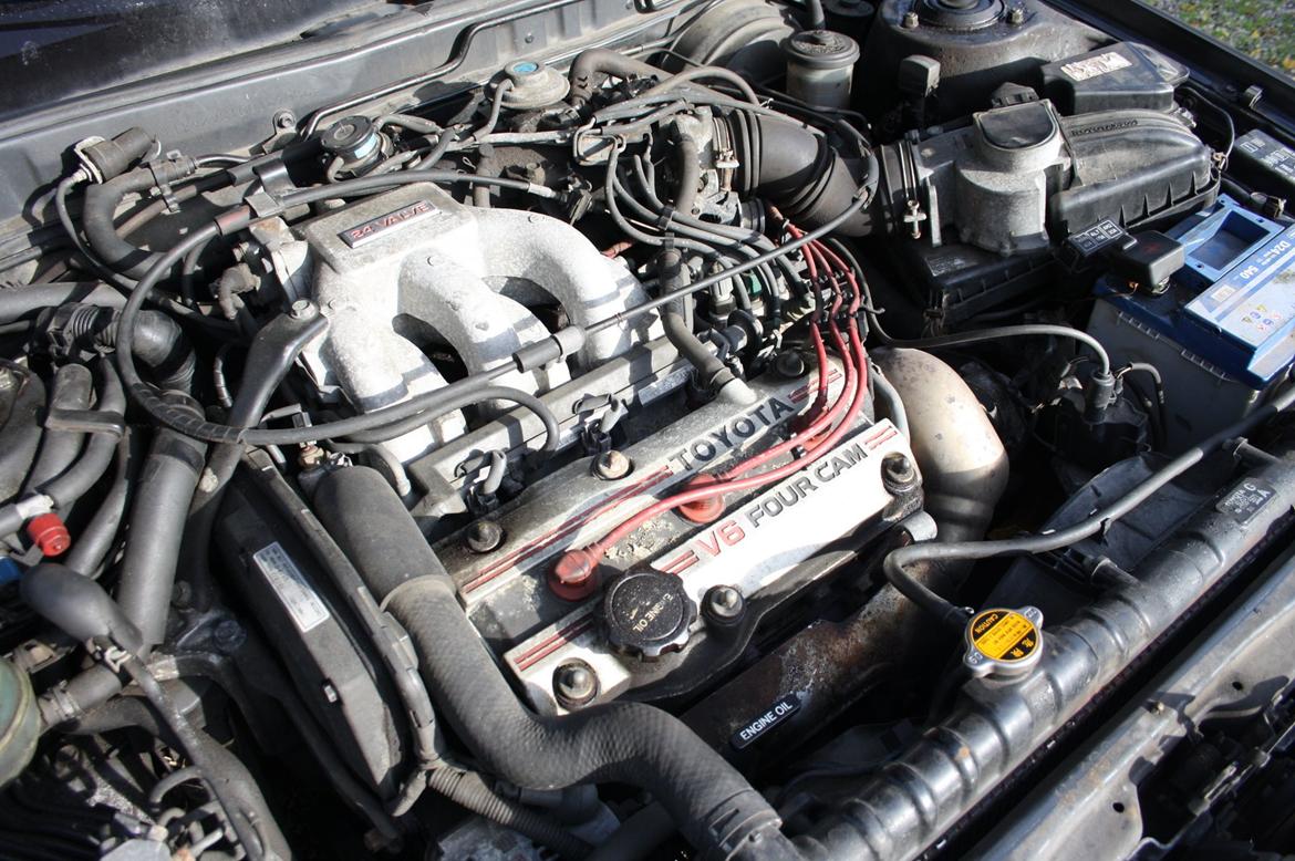 Toyota Camry 2.5 V6 billede 12