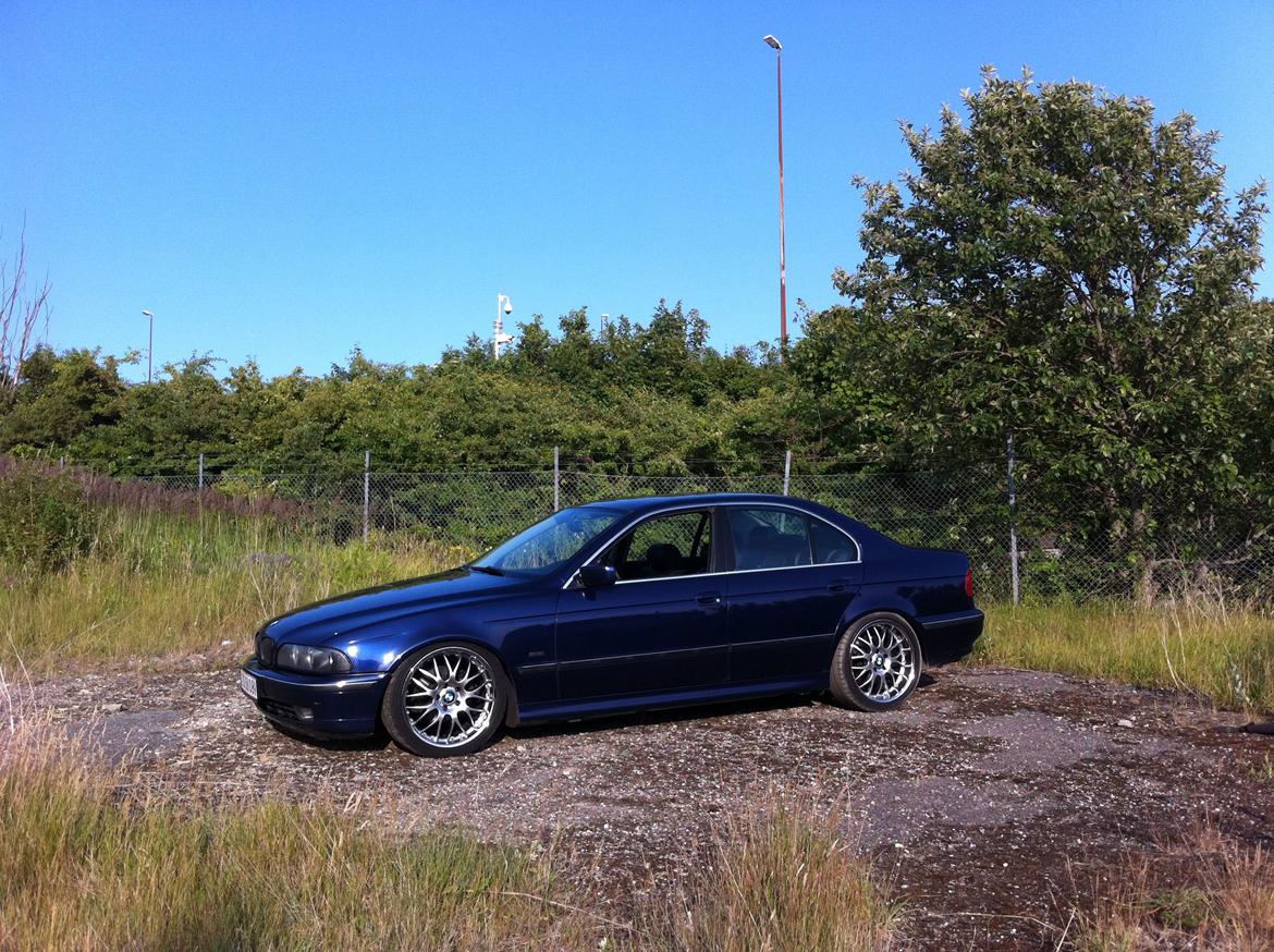 BMW e39 528ia solgt billede 2