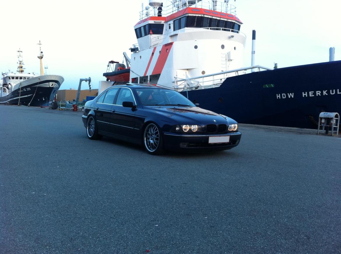 BMW e39 528ia solgt billede 9