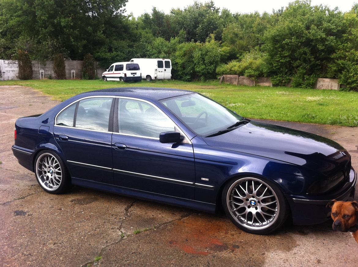 BMW e39 528ia solgt billede 11